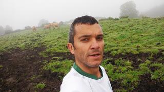 Trail en las fragas altas del Eume Trail en las fragas altas del Eume