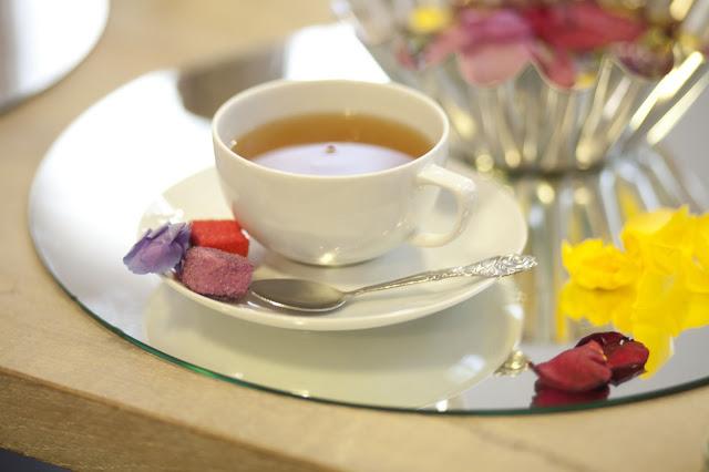 'Taller de flores comestibles' gracias a Von Strüdel