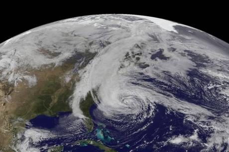 Alta actividad de huracanes atlánticos
