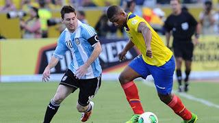 ARGENTINA SE AFERRA AL LIDERATO LUEGO DE EMPATAR CON ECUADOR 1 - 1