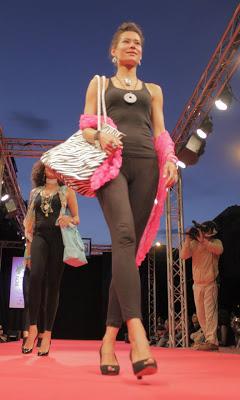 DESFILE STILO COMPLEMENTOS