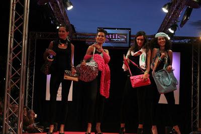DESFILE STILO COMPLEMENTOS