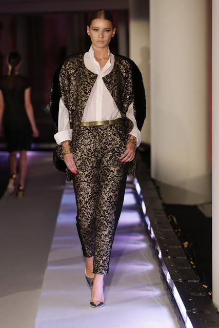 Alavarno para Azzaro