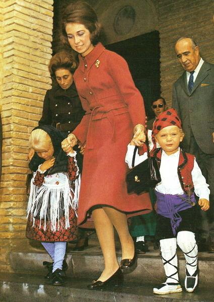 LA TRISTEZA DE S.M. REINA SOFIA DE GRECIA Y ESPAÑA