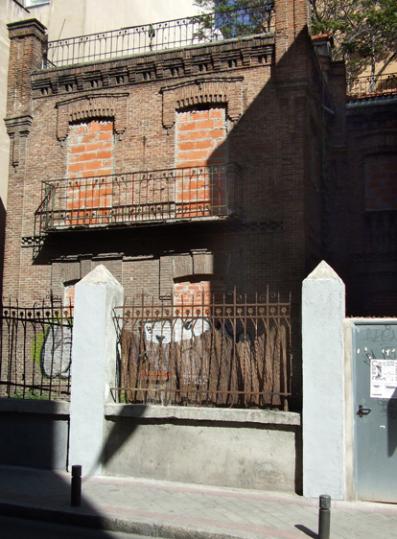 Martinez Izquierdo 21_SMALL_2013