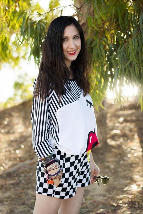 Kiss On Black And White Kiss On Black And White