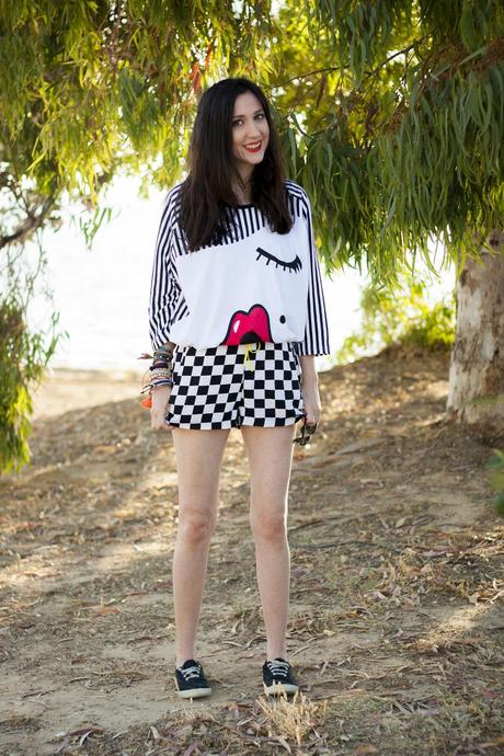 Kiss On Black And White Kiss On Black And White