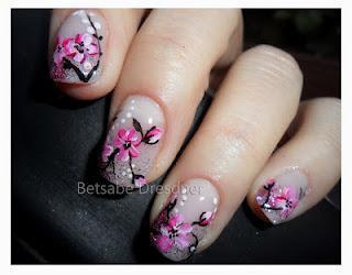 Ideas Para Decorar Tus Uñas: Flores en Primavera Ideas Para Decorar Tus Uñas: Flores en Primavera