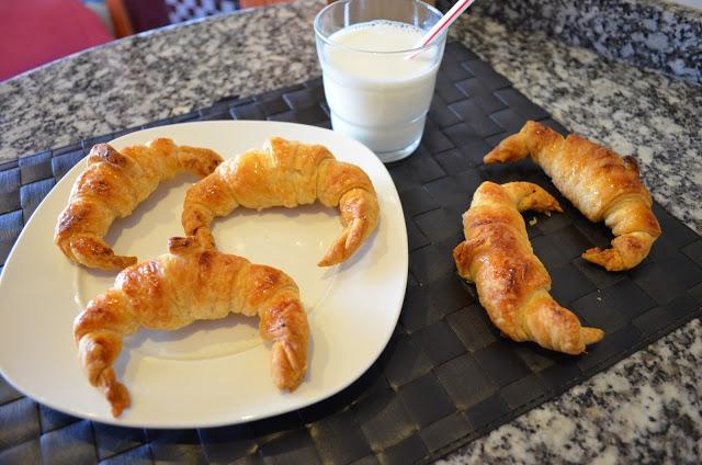 Croissants de hojaldre con chocolate
