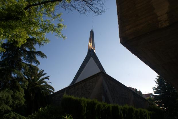 Parroquia de Nuestra Señora de Guadalupe, Madrid - Féliz Candela