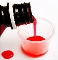 Masticar o tragar un medicamento