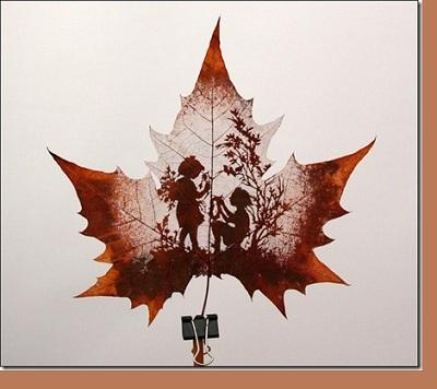 Tallando hojas naturales.