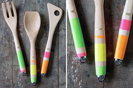 manualidades para mesas de verano bbq ideas para barbacoas bbq decoración diy ombre pintura diy masking tapes o washi tape diy ideas decorativas para las barbacoas en la terraza diy cubiertos de madera diy bbq decoración mesa de verano exterior decoración mesa buffet barbacoa bbq decoración estilismo mesas de verano 