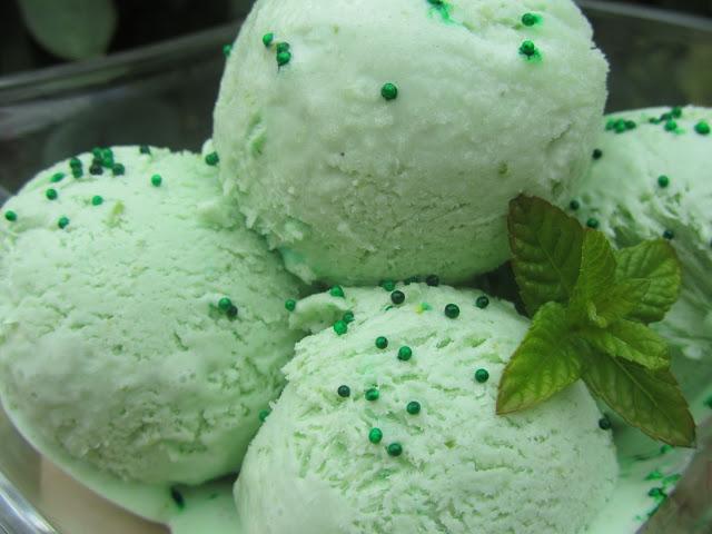 Helado de mojito (Bajo en grasas y sin heladera)