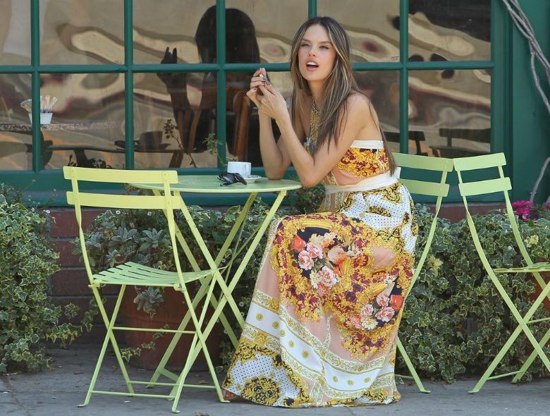 I Love Alessandra Ambrosio Hippie Style