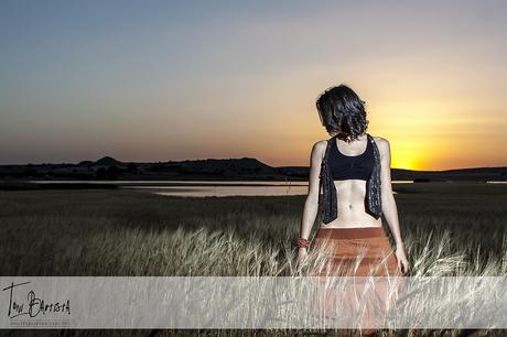 Sesión de fotos con Maribel Valiente, peluquería y maquillaje de Kike Molina y con la ayuda de Marina Pérez