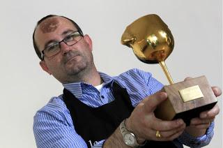 Joffre Tarrida, ganador de  La Nariz de Oro 2013