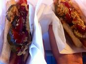 Comiendo tienda muebles.