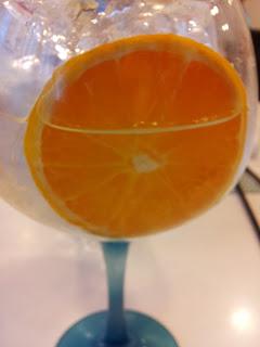 En el Taller de Cata y elaboración de Gin Tonic en el Rondón