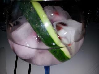 En el Taller de Cata y elaboración de Gin Tonic en el Rondón