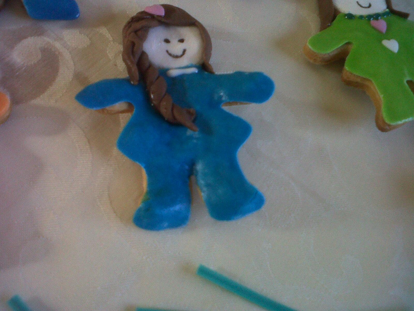 Galletas y flores con fondant para Aina