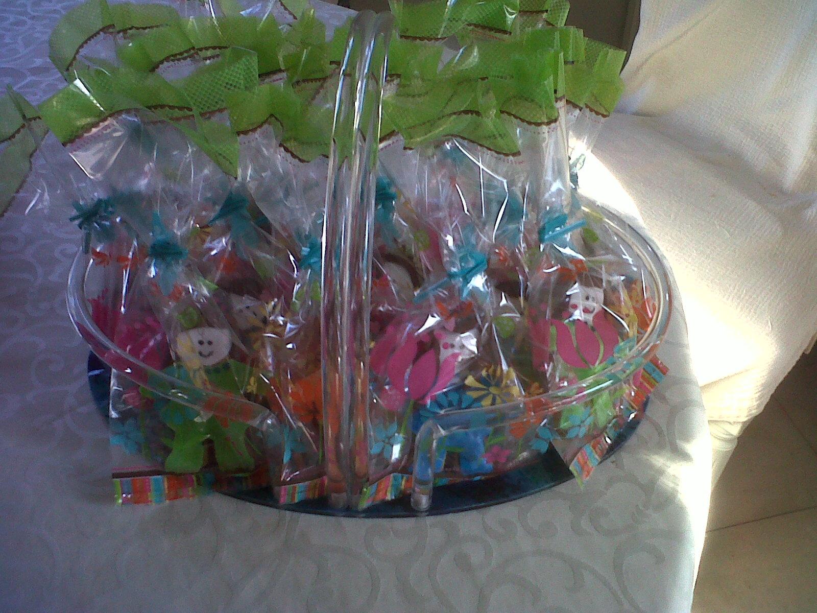 Galletas y flores con fondant para Aina