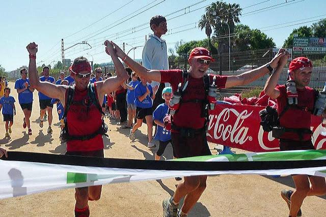 El Meridià Verd - XRT... Hemos llegado desde los Pirineos a la playa de Ocata... Lo hemos hecho..!! Va por los niños y niñas sordociegos de APSOCECAT....