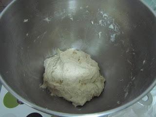 Panecillos de chocolate blanco al aroma de naranja y azafrán