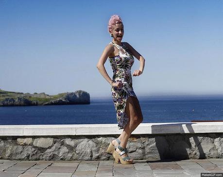 SHARE -IN – STYLE PlS8MV on Make A Gif, Animated Gifs