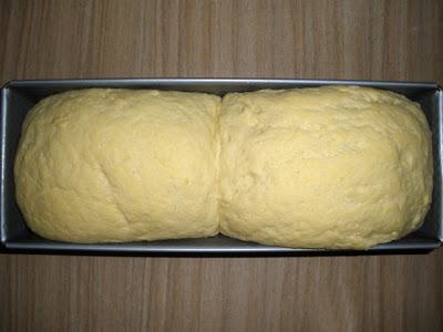 Pan de Leche con Jarabe de Arce