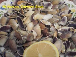 FIDEOS A BANDA CON JIBIA EN SU TINTA