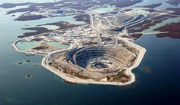 Diavik Diamond Mine, Canadá