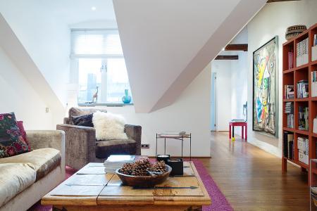 vestidor decoración diseño casas granes espacio diáfano decoración y diseño de interiores decoración vigas en el techo decoración pisos pequeños decoración pisos grandes decoración muebles grandes de diseño decoración cuarto de lavado plancha laundry room vestidor despensa cocina integrada comedor salón blog decoración nórdica 