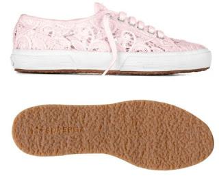 Las zapatillas de Superga by Chiara Ferragni se hacen eco en las calles