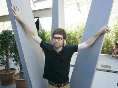 Entrevistamos a Alejandro Marzoa y José Corbacho, director y productor de 'Somos gente honrada' Entrevistamos a Alejandro Marzoa y José Corbacho, director y productor de 'Somos gente honrada'