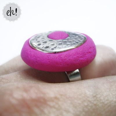 Anillos de fimo y zamak