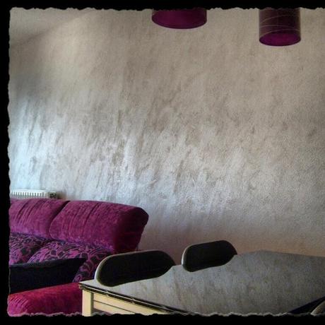 PINTANDO LA PARED DE CASA CON SERVICAT PINTANDO LA PARED DE CASA CON SERVICAT