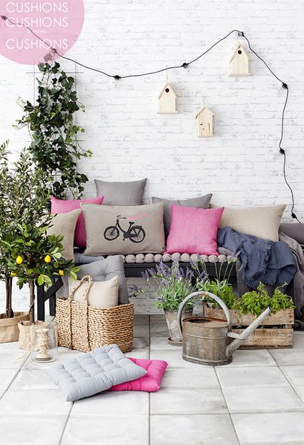 cushions-cushions-and-more-cushions