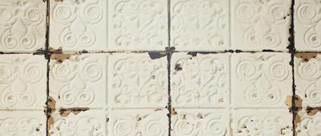 Empapela tus paredes con azulejos envejecidos NY Style