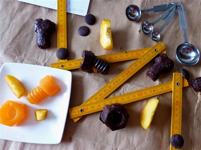 Bombones rellenos de melocotón