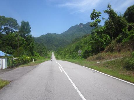 Respirando aire puro en las carreteras de Borneo