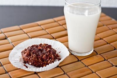 Receta: Galletas Veganas de Avena con Chocolate sin Hornear