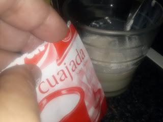 TARTA DE TRES CHOCOLATES