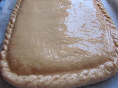 Coca de chocolate de San Juan