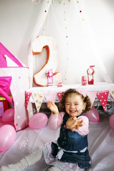 Nadia hace dos añitos