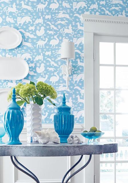 DECORAR LAS PAREDES CON PAPEL PINTADO