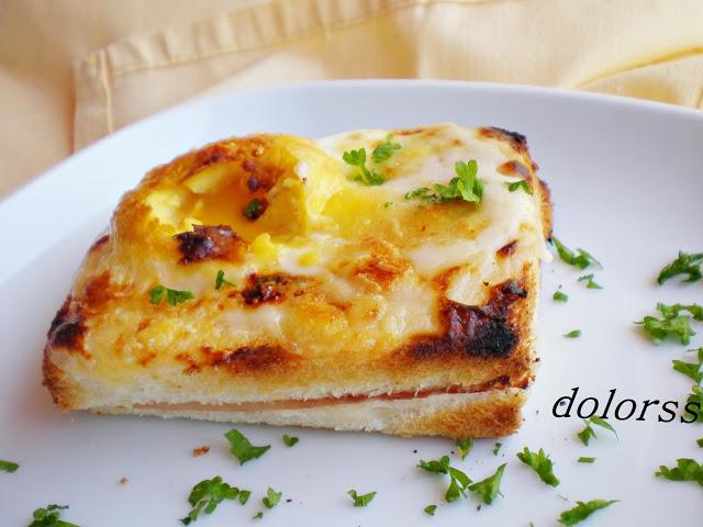 Croque Madame:  bikini – mixto femenino