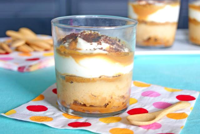 Vasitos de manzana y mascarpone