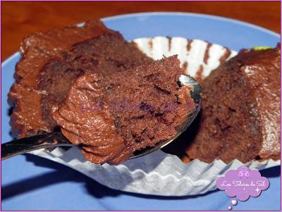 CUPCAKES DE CHOCOLATE Y MENTA RIQUÍSIMOS