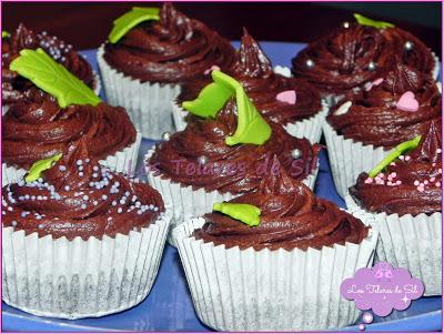 CUPCAKES DE CHOCOLATE Y MENTA RIQUÍSIMOS